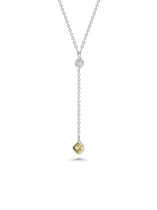 18k White Gold Drop Necklace With Square Diamonds