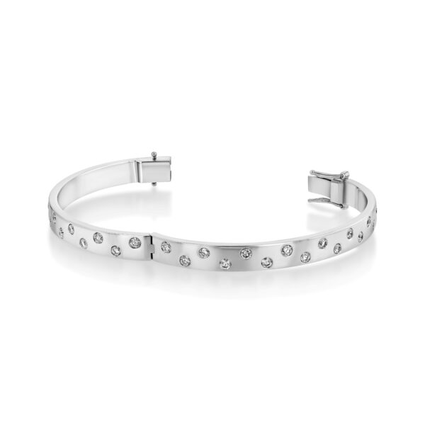 18k White Gold Hinged Bangle with Diamonds