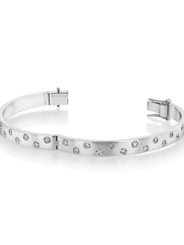 18k White Gold Hinged Bangle with Diamonds 2