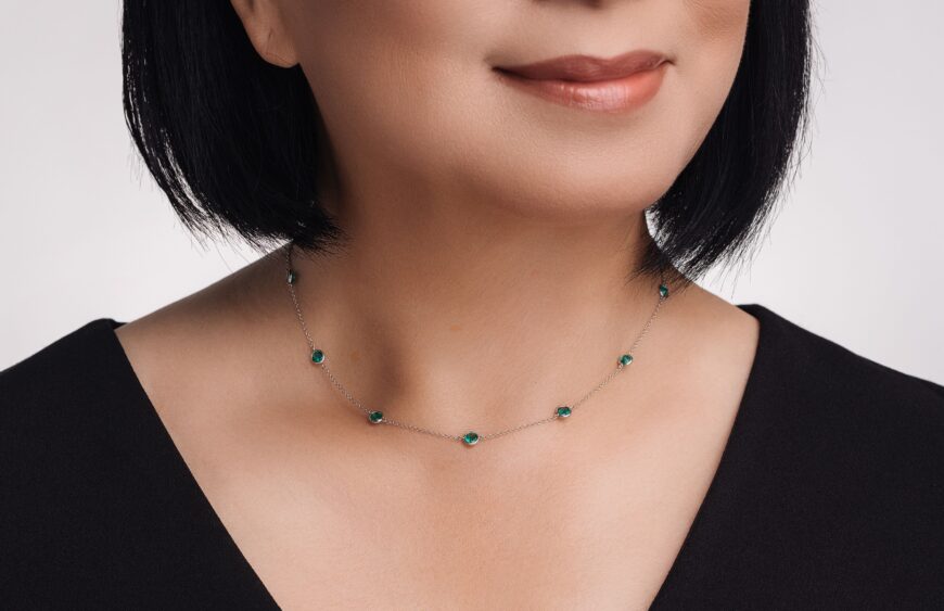 Emerald 18k White Gold 16 Necklace model