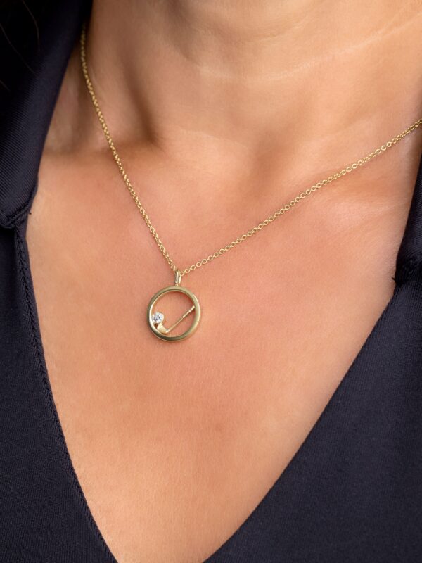 18k Gold Golf Club Necklace With a Diamond model