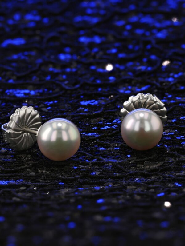 Pearl Stud Earrings 2